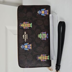 Coach NWT Limited Edition Robot Wallet